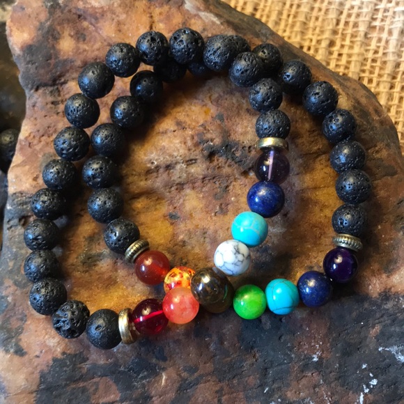 🟣 3 for $20 Lava Rock  OIL DIFFUSER Bracelet - Picture 3 of 3
